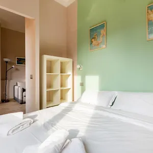  Apartamento Garibaldi District Cosy Studio