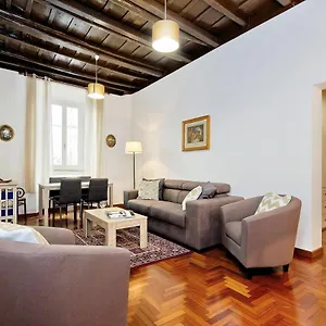 https://pellegrino-rome.it-romehotels.com